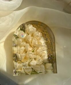 Khối hoa cưới hình vòm size L - Tulip trắng