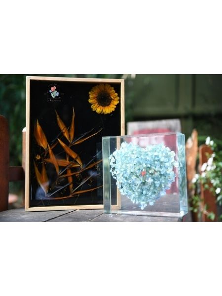 khối hoa cưới hình vuông
