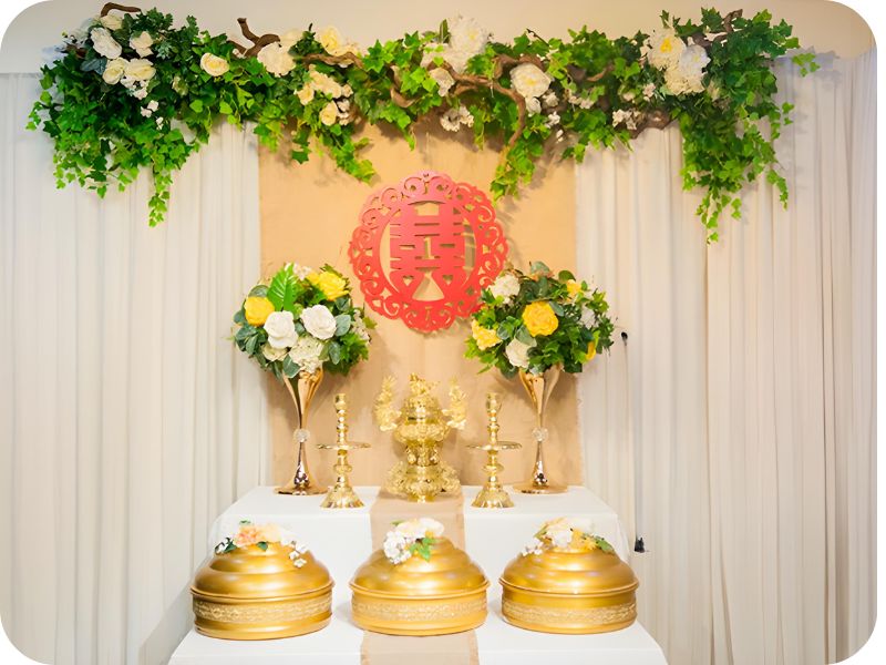 Mẫu 1 Trang Trí Bàn Gia Tiên Đám Hỏi Với Phong Cách Mộc Mạc Thiên Nhiên