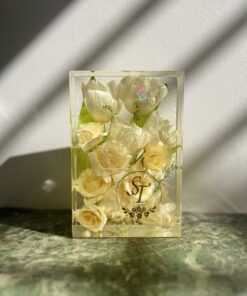 Khối hoa cưới hình chữ nhật size S - tulip trắng