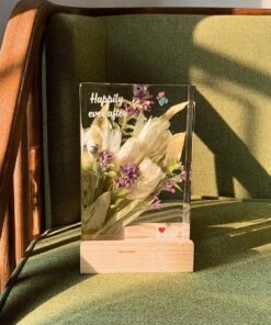 Khối hoa cưới chữ nhật size S - tulip trắng, sao xanh