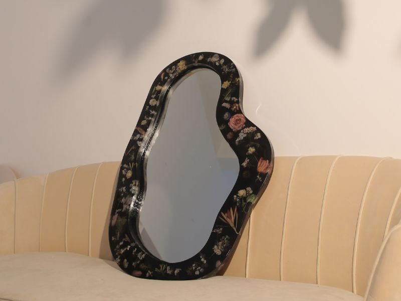 gương hoa cưới
