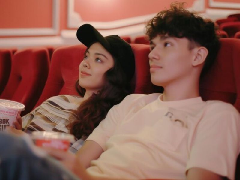 Vé xem phim hoặc hòa nhạc