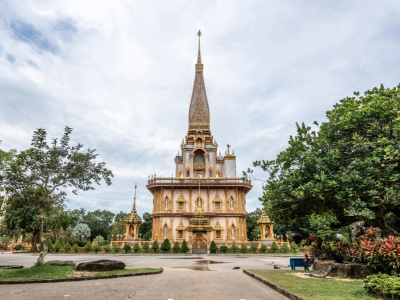 Phuket, Thái Lan: Sôi Động & Đa Dạng