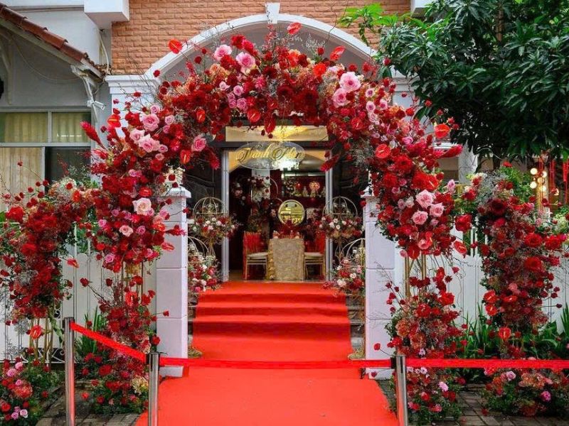 6 mẫu cổng hoa cưới đẹp cho ngày cưới ước mơ
