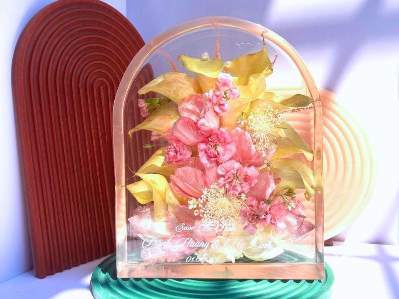 Khóa học hè nghề hoa khối resin dành cho học sinh