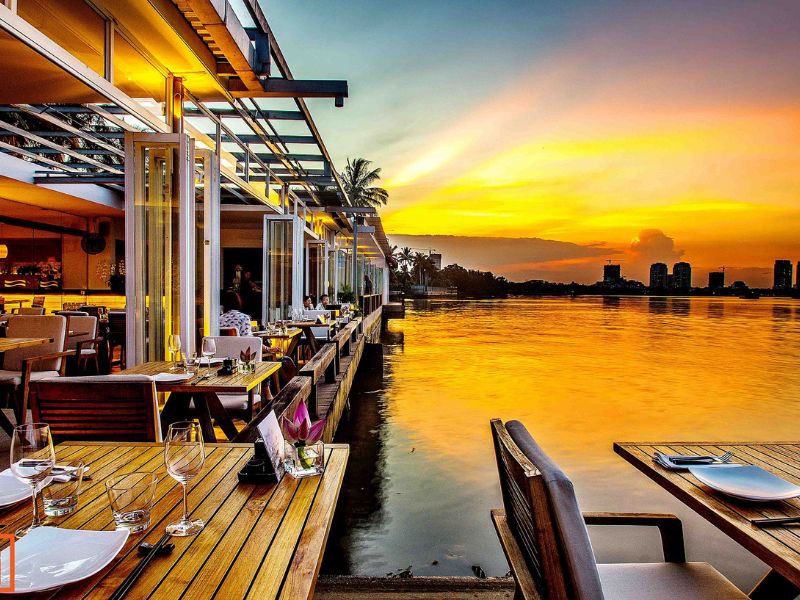 The Deck Saigon