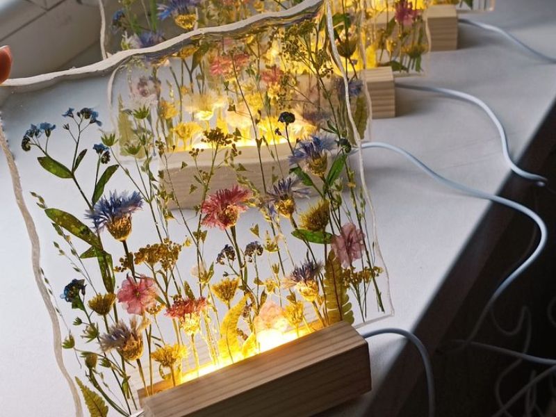 So sánh phương pháp ép hoa và phương pháp đèn hoa cưới 3D Resin
